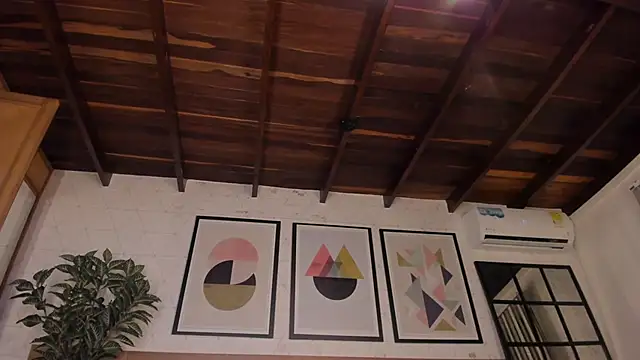 MiaKay1: онлайн-секс-чат