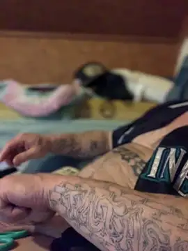 Ldnick69's Webcam Show