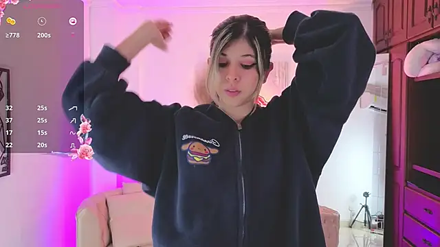 Chat XXX en directo de NATAASHA___