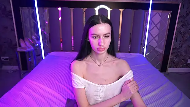 Snow_WhiteeeX's Live XXX Chat