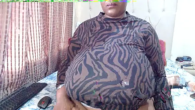 CHOCOLATEDARKBUSTYX live XXX chat