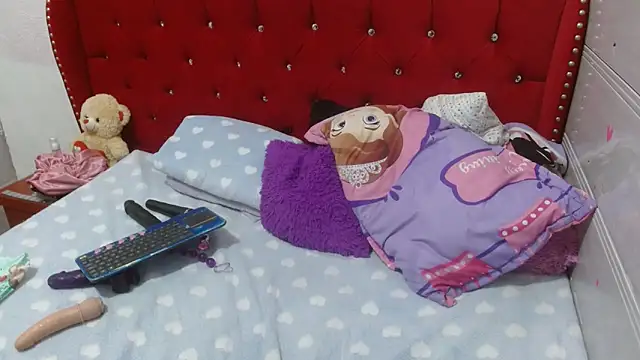 Ariasmithog's Live XXX Chat