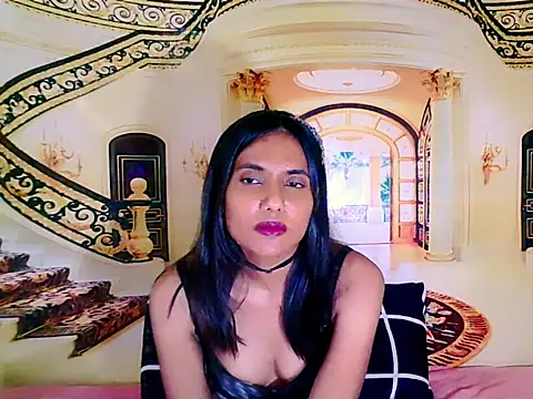 IndianSkies Adlı Modelin Canlı XXX Sohbeti