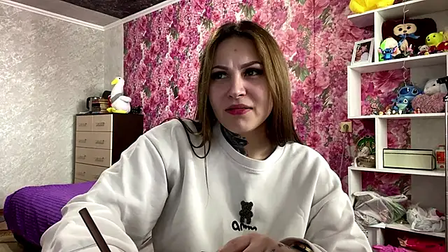 TraciBallena's Live XXX Chat