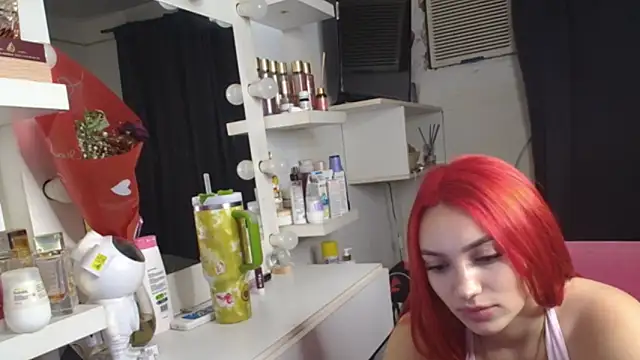 TheVioletRivers Show in webcam