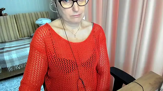 lauraoven's Live XXX Chat