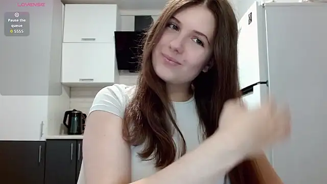 SayMeow_ Adlı Modelin Canlı XXX Sohbeti