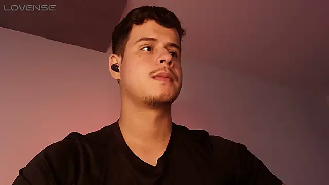 BjornSteel 在線直播表演