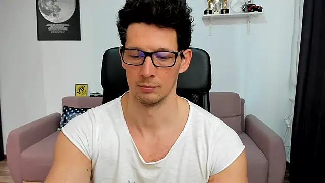 BrutusK08のウェブカメラショー