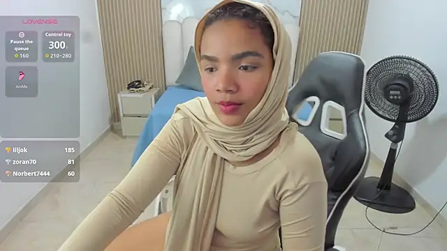 Chat XXX en directo de Jalilat_billal