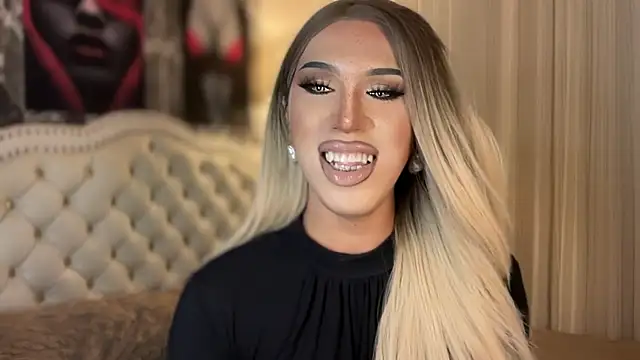 Ts_glamxx Chat XXX in diretta