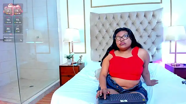 Chat XXX en directo de Kiri_Black_