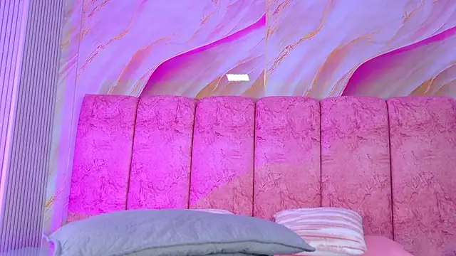 emmacurvy Obrolan Langsung XXX