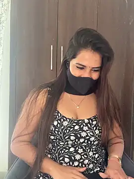 Sexy_Madhurii's Webcam Show