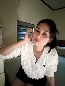 Jun-Mzzz: απευθείας συνομιλία ΧΧΧ