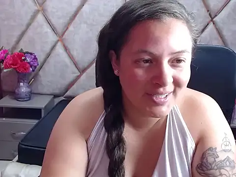 Živý XXX chat Sarah_Boobs_