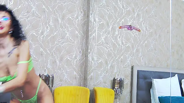 Chat +18 de GraceRous ao vivo