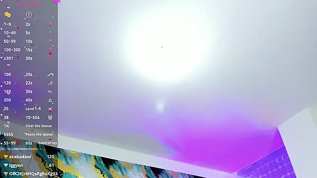 IsaDiiaz 即時 XXX 聊天