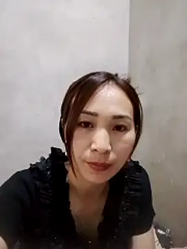 Thobaby112 Show Webcam