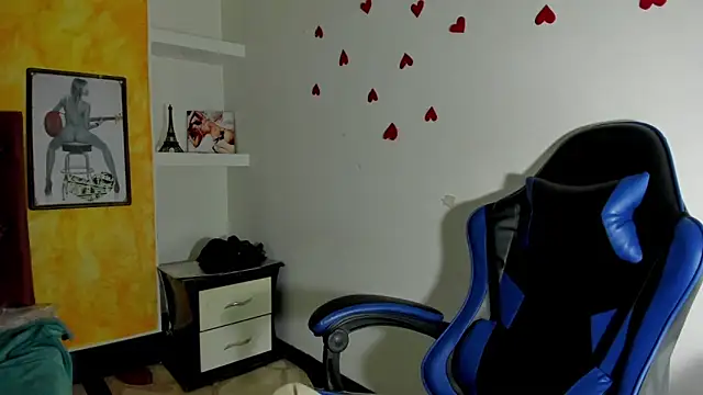 honeyluxe_'s Live XXX Chat