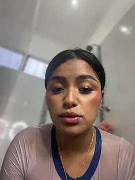 EvaBlazeXXX's Live XXX Chat