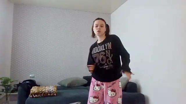 AmmymiaのライブXXXチャット