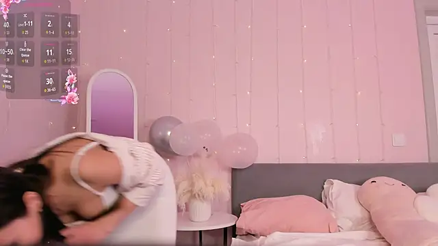 Lillie_Miller Adlı Modelin Canlı XXX Sohbeti