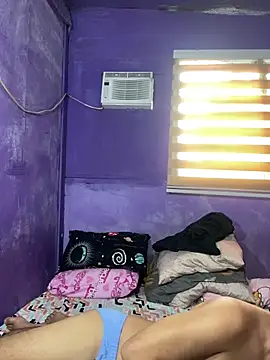 hotcumboi69 网络视讯表演