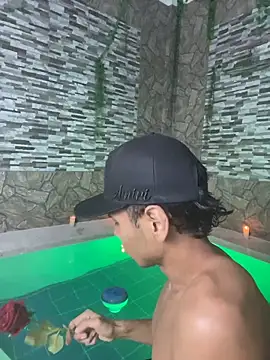 Chat XXX Live Alejandroo_Montenegro