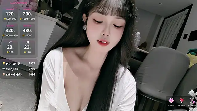 sansan-666's Live XXX Chat