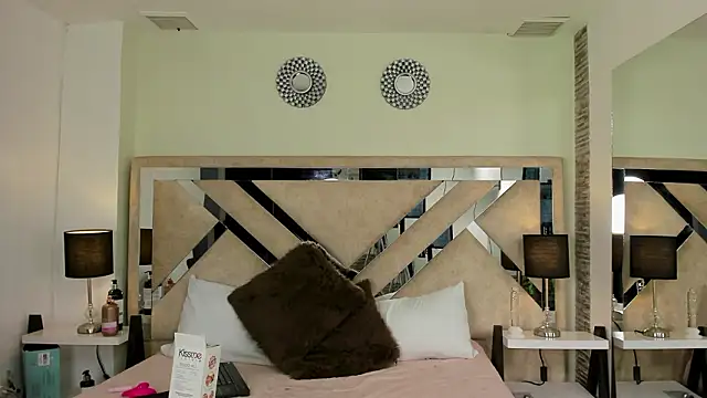 ximena_vasquez8's Live XXX Chat