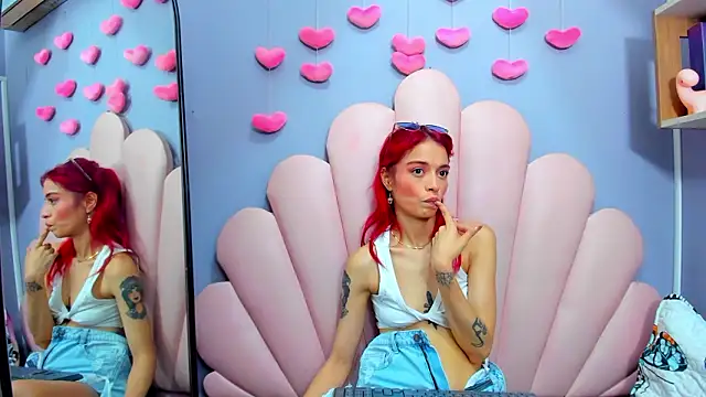 luci_miller's Live XXX Chat