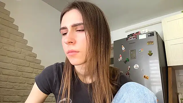 ElsieKuhlmann live XXX chat