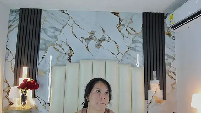 lulumars – Naživo XXX chat