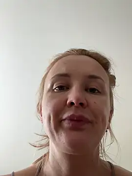 DianaNatur's Live XXX Chat