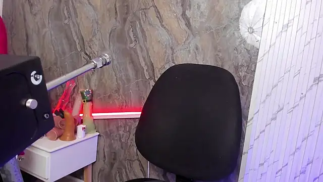 annie_wigg's Webcam Show