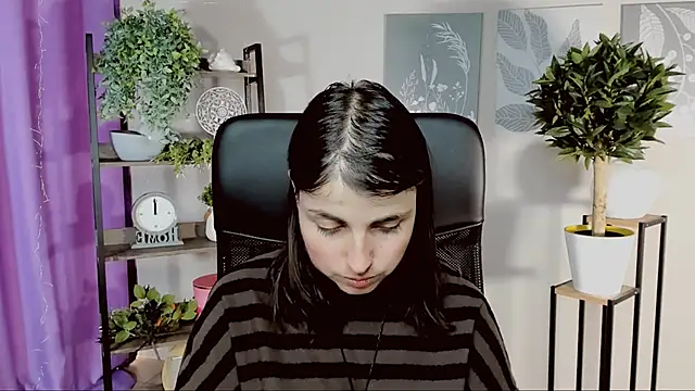 دردشة MartaEdams الجنسية المباشرة