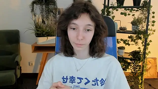 دردشة EmmanuellBrown الجنسية المباشرة