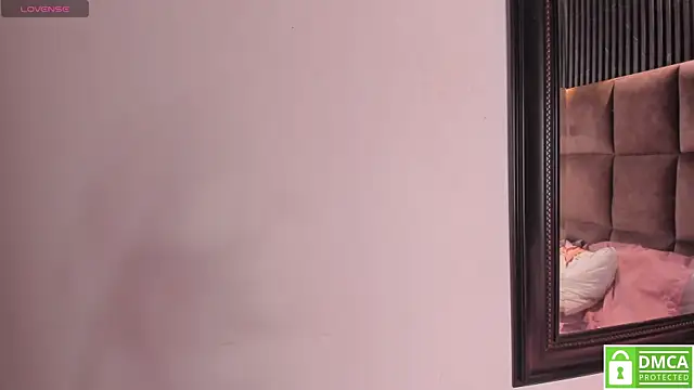 دردشة Sussy_Vixen الجنسية المباشرة