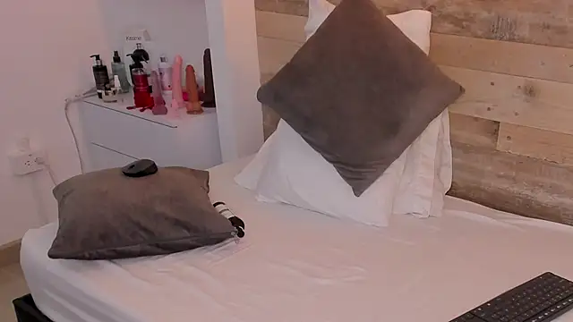 olivia_willoow 现场XXX聊天