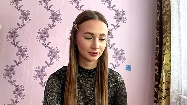 LacieHelaire 网络视讯表演