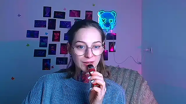 Esmi_Winter 라이브 XXX 채팅