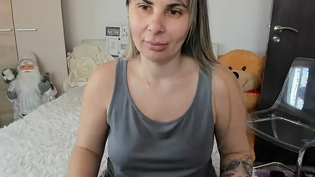 sweetemy4uのウェブカメラショー