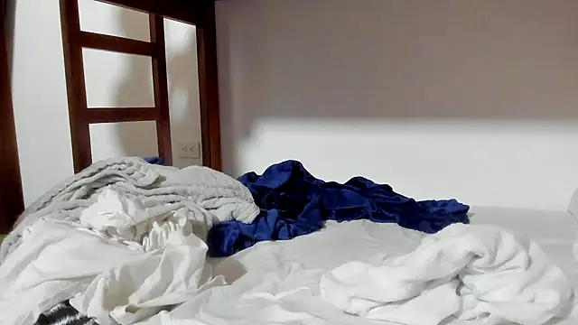 RedNDizzy Live XXX Chat