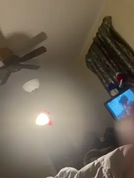 XXX chat uživo modela hotbofdad