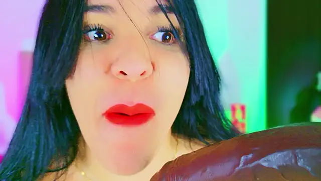 CharlootteEvans Pertunjukan Webcam