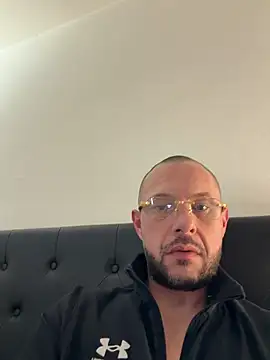 Guitccch webkamerás műsora