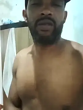 ems2174 Adlı Modelin Canlı XXX Sohbeti