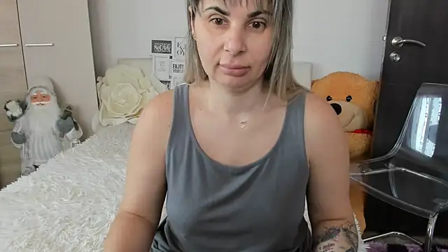 sweetemy4u 网络视讯表演