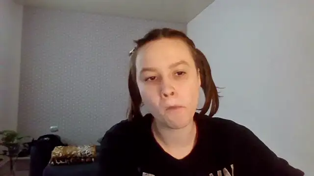 Ammymia: онлайн-секс-чат